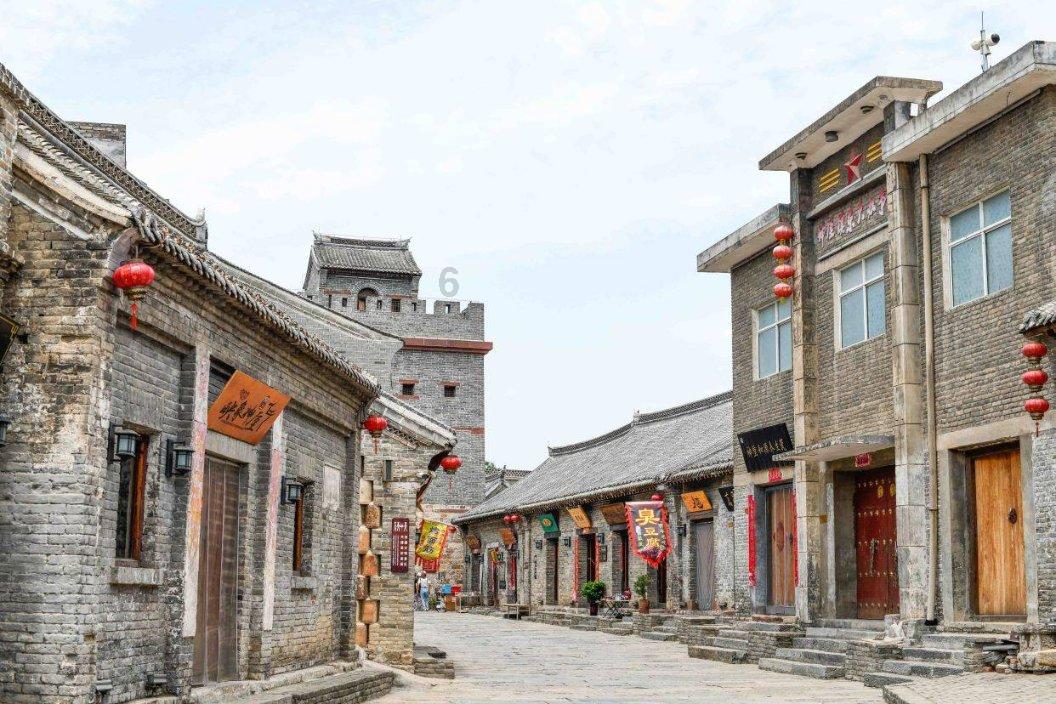 连接正负极